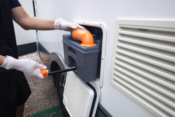 Portable Toilet Options We Offer in Wisconsin Dells, WI